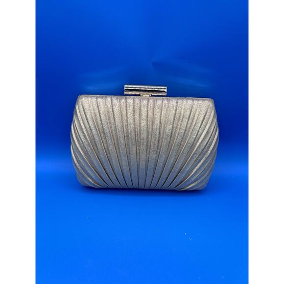 Lenore By La Regale L55605 Womens Shimmer Metallic Peacock Pleat Minaudiere - Picture 3 of 6